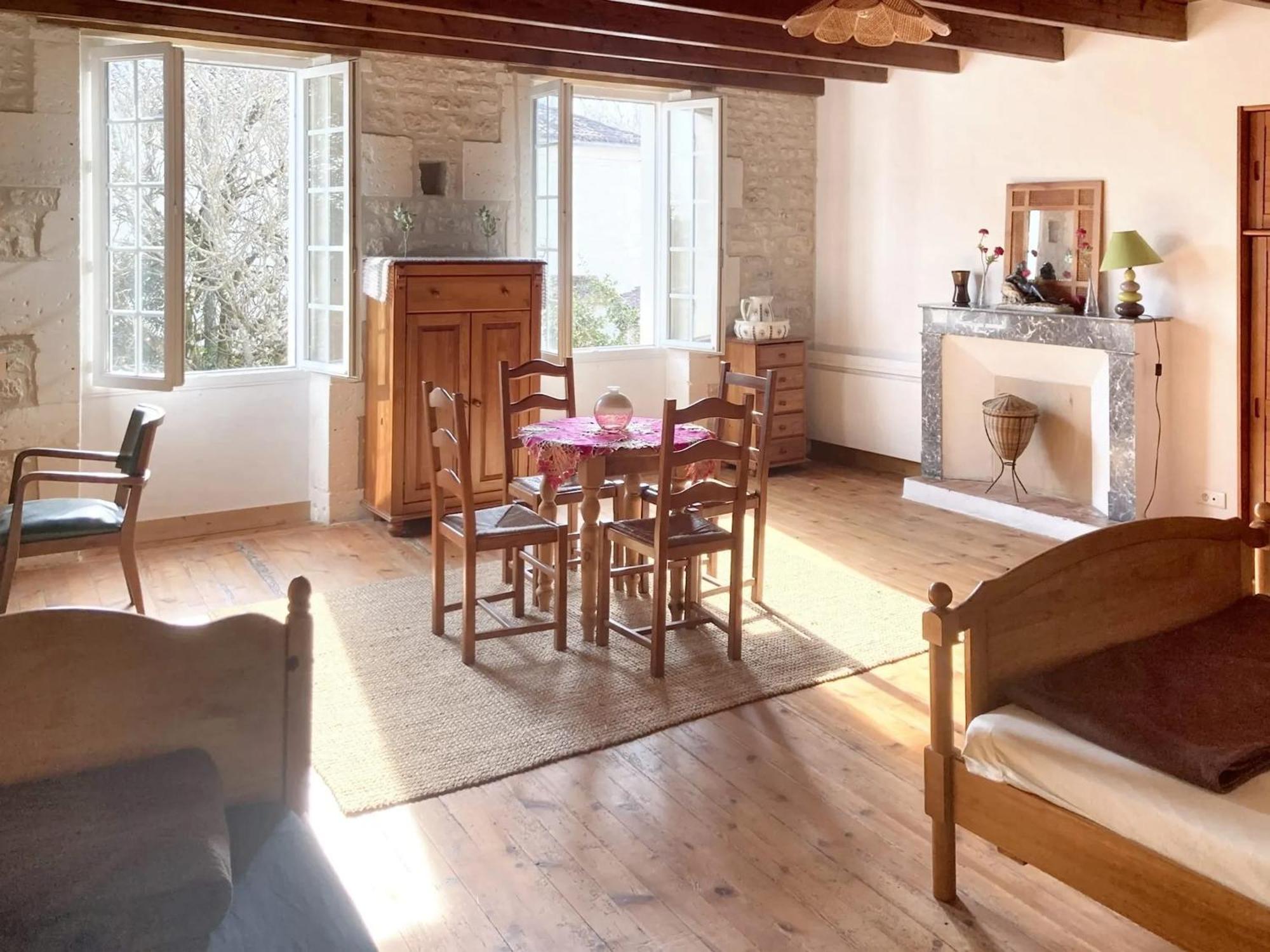 Maison Confortable Au Coeur De Fleurac Avec Grand Jardin מראה חיצוני תמונה